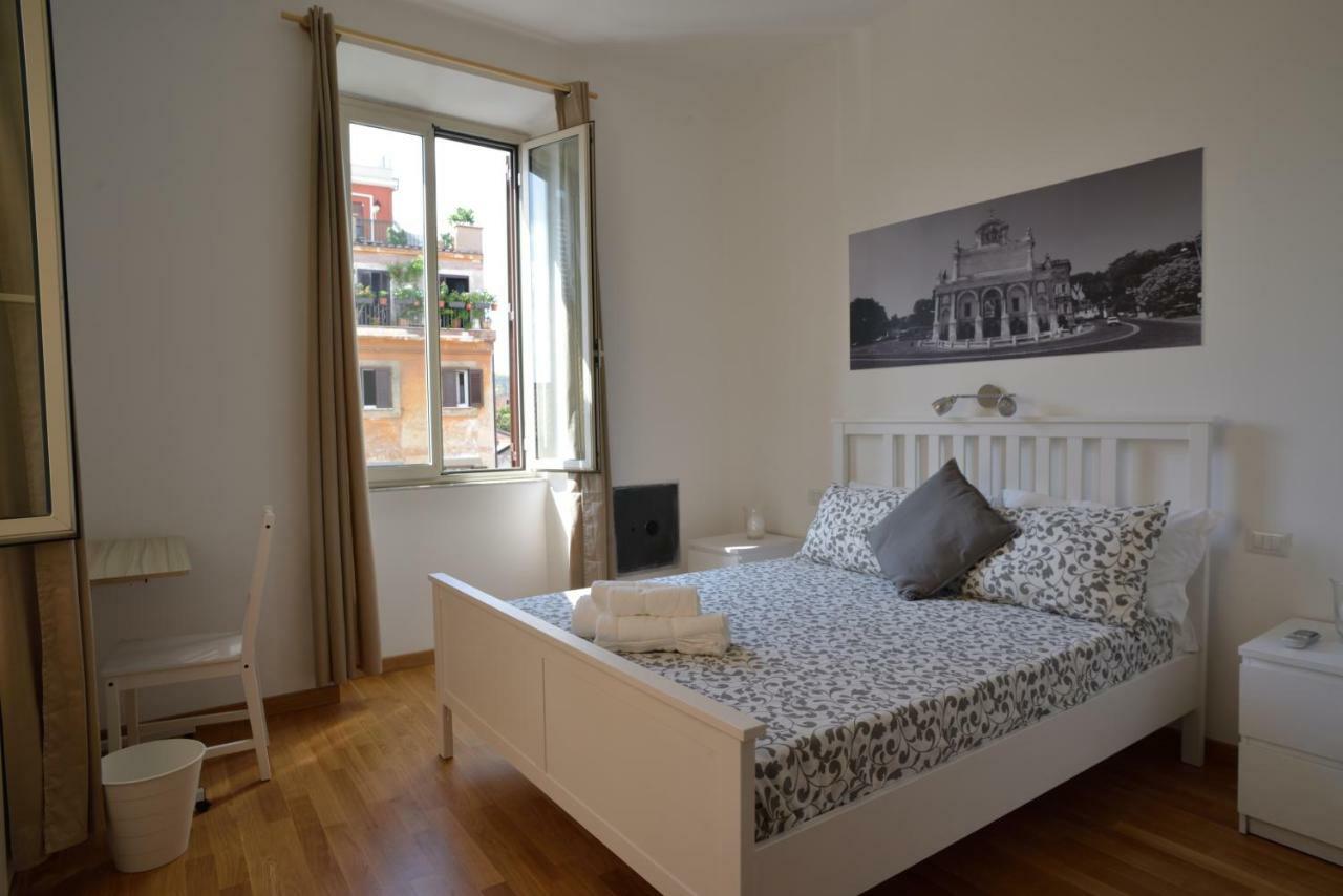 Livia B&B - Trastevere Róma Kültér fotó