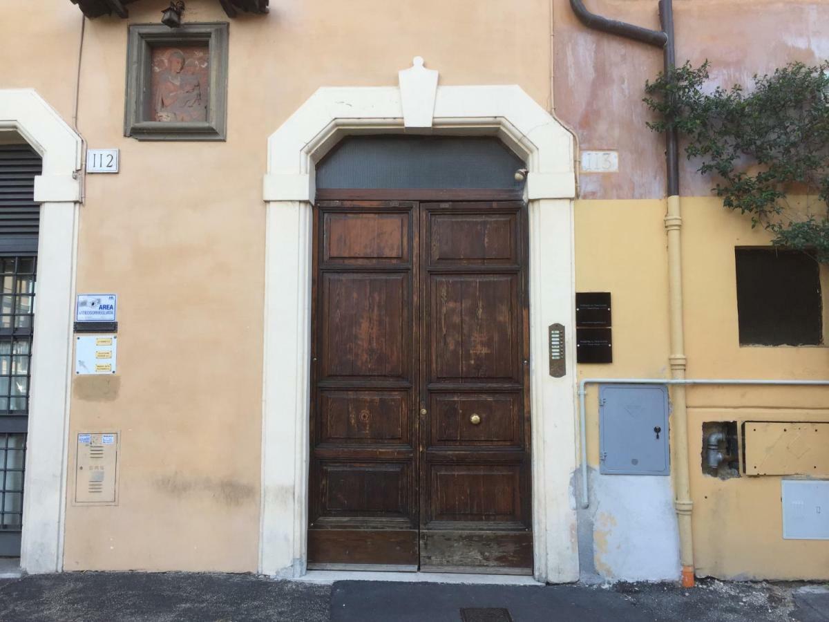 Livia B&B - Trastevere Róma Kültér fotó